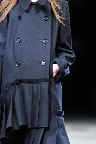 Look 24